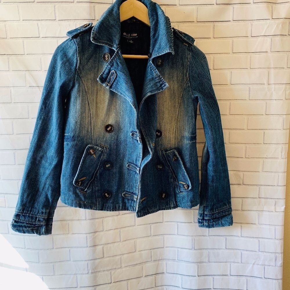 CoffeeShop Distressed‎ Denim Lined Jacket Size S